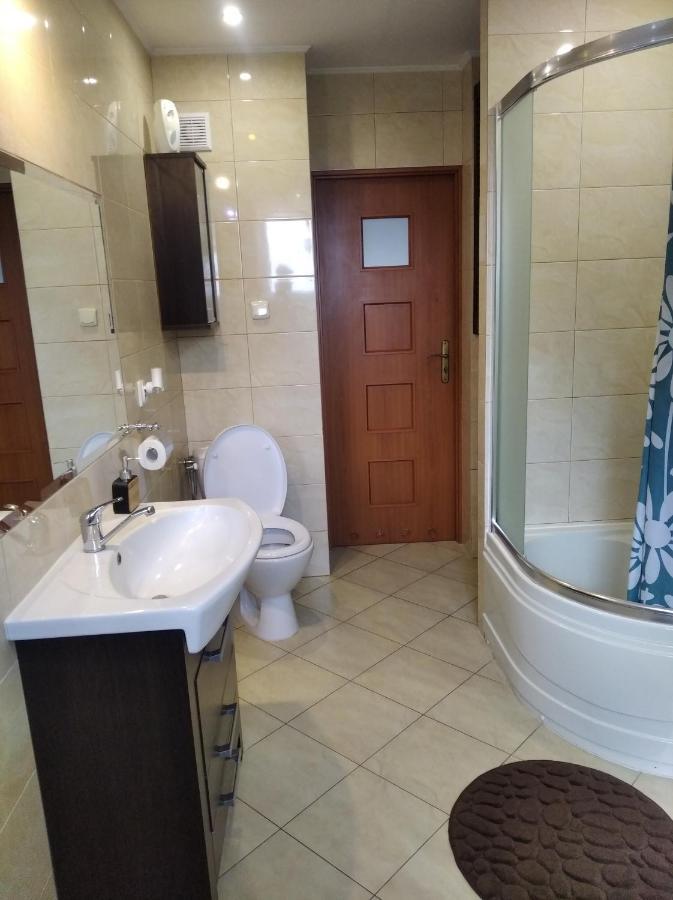 Apartament W Domu Na Wsi Tomaszów Lubelski المظهر الخارجي الصورة